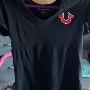 Black true religion shirt